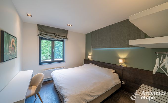 Ruime villa voor 8 personen in Durbuy met sauna, hottub en priv�tuin