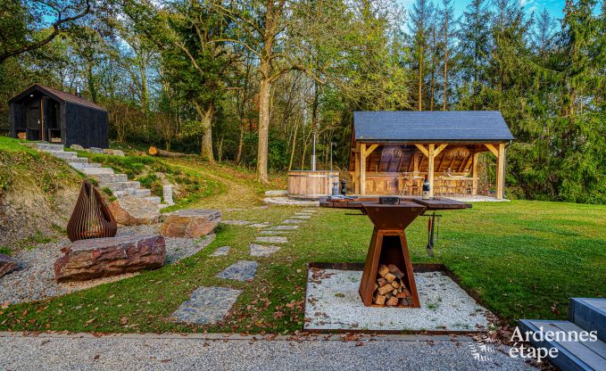 Luxevilla in Durbuy: geniet van wellness, kunst en natuur voor 8 personen