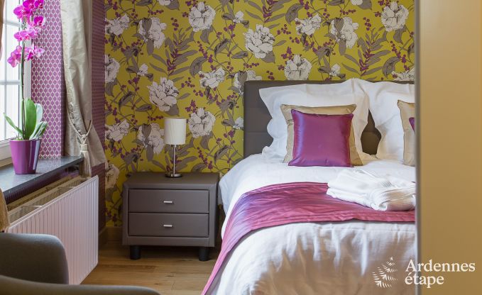 Luxueuze villa in Durbuy voor 15 personen met binnen- en buitenzwembad ineen, een jacuzzi en een sauna: pure ontspanning.