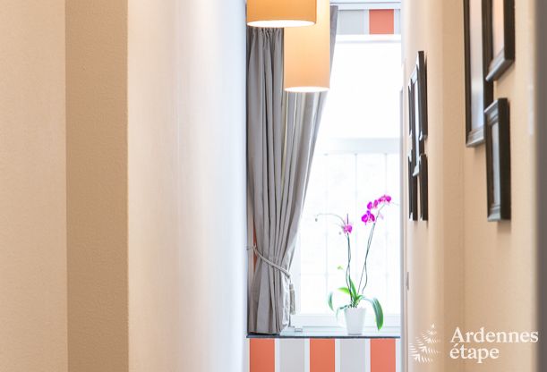 Luxueuze villa in Durbuy voor 15 personen met binnen- en buitenzwembad ineen, een jacuzzi en een sauna: pure ontspanning.