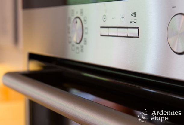 Luxueuze villa in Durbuy voor 15 personen met binnen- en buitenzwembad ineen, een jacuzzi en een sauna: pure ontspanning.