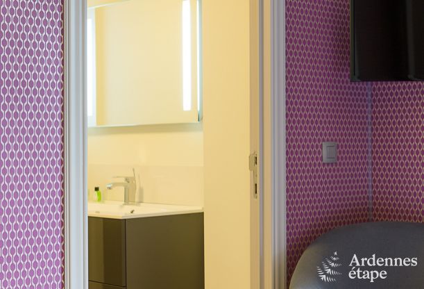 Luxueuze villa in Durbuy voor 15 personen met binnen- en buitenzwembad ineen, een jacuzzi en een sauna: pure ontspanning.