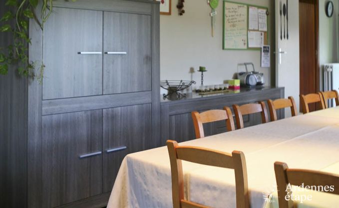 Groot vakantiehuis op de boerderij in Durbuy, 8 slaapkamers, 7 badkamers, priv�tuin, voorzieningen voor gezinnen en fietsers, Ardennen