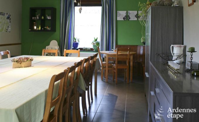 Groot vakantiehuis op de boerderij in Durbuy, 8 slaapkamers, 7 badkamers, priv�tuin, voorzieningen voor gezinnen en fietsers, Ardennen