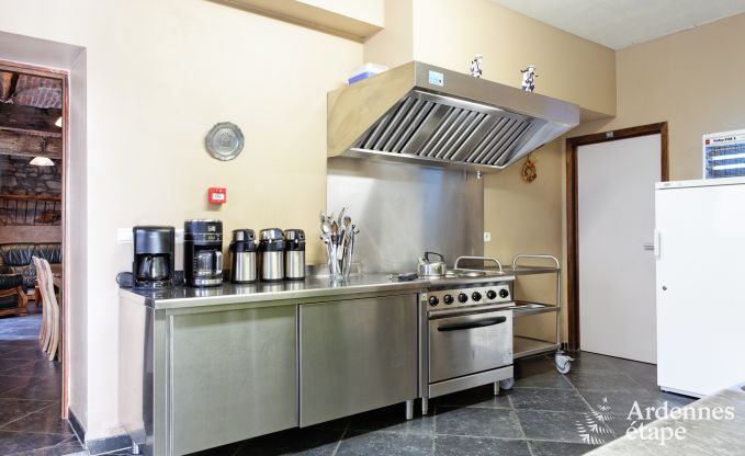 Ruim vakantiehuis in Durbuy: 26 personen, 9 kamers, hart van de Ardennen