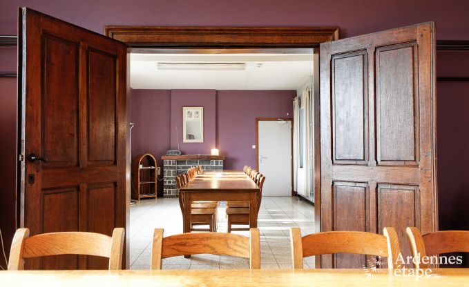 Vakantiehuis in Durbuy: 32 personen, 12 kamers, priv�tuin, hart van de Belgische Ardennen