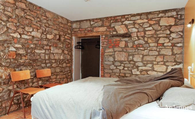 Vakantiehuis in Durbuy: 32 personen, 12 kamers, priv�tuin, hart van de Belgische Ardennen