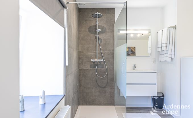 Vakantiehuis in Durbuy voor 14 personen met 5 slaapkamers, 4 badkamers en priv� tuin