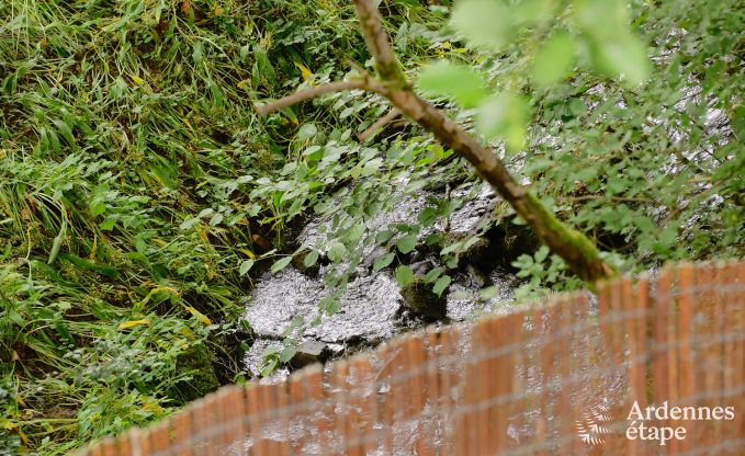 Vakantiewoning met jacuzzi en modern interieur in Durbuy, ideaal voor 2 koppels of familie van 4