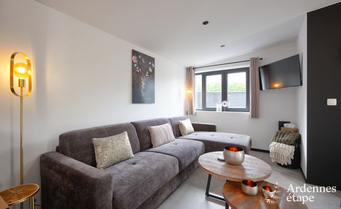 Vakantiewoning met jacuzzi en modern interieur in Durbuy, ideaal voor 2 koppels of familie van 4