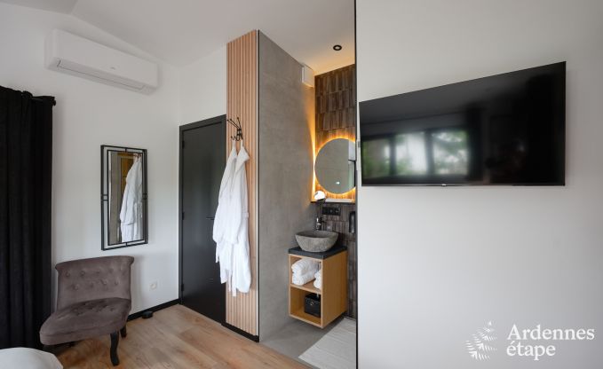 Vakantiewoning met jacuzzi en modern interieur in Durbuy, ideaal voor 2 koppels of familie van 4
