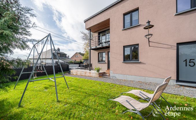Vakantiewoning in Durbuy voor 5 personen met 3 slaapkamers, houtpelletkachel, outdoor jacuzzi, priv�terras en speeltoestellen
