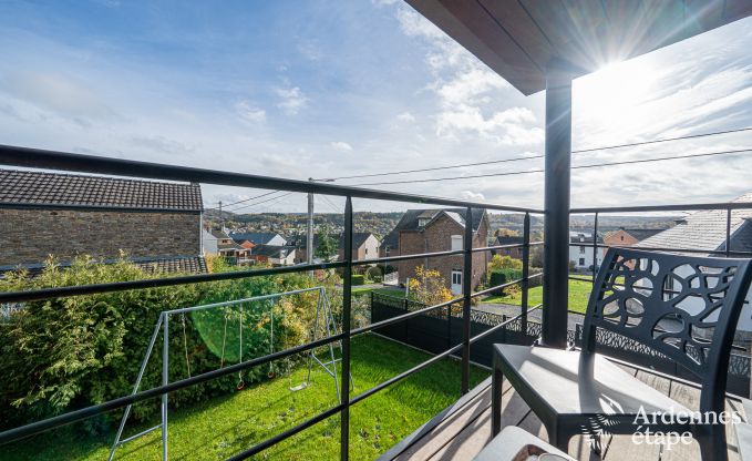 Vakantiewoning in Durbuy voor 5 personen met 3 slaapkamers, houtpelletkachel, outdoor jacuzzi, priv�terras en speeltoestellen