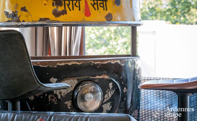 Chalet in Durbuy voor 12 personen met jacuzzi, sauna, houtkachel en zwembad