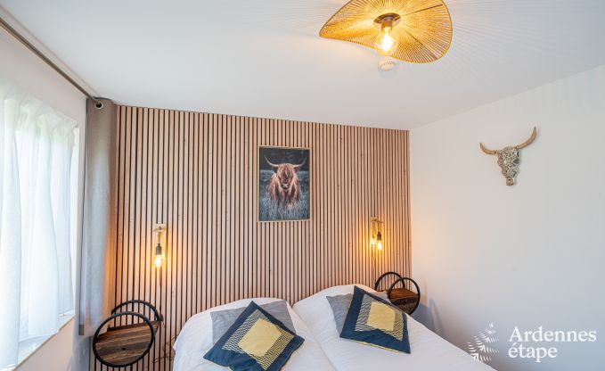 Chalet in Durbuy voor 12 personen met jacuzzi, sauna, houtkachel en zwembad