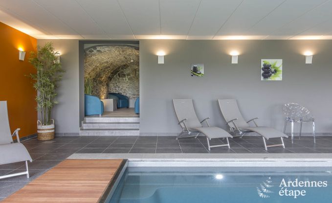 Luxe vakantiehuis met binnenzwembad voor 11 personen in Durbuy