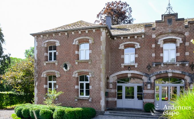 Kasteel in Durbuy voor 15 personen in de Ardennen