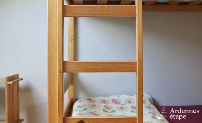 Groot vakantiehuis op de boerderij in Durbuy, 8 slaapkamers, 7 badkamers, priv�tuin, voorzieningen voor gezinnen en fietsers, Ardennen