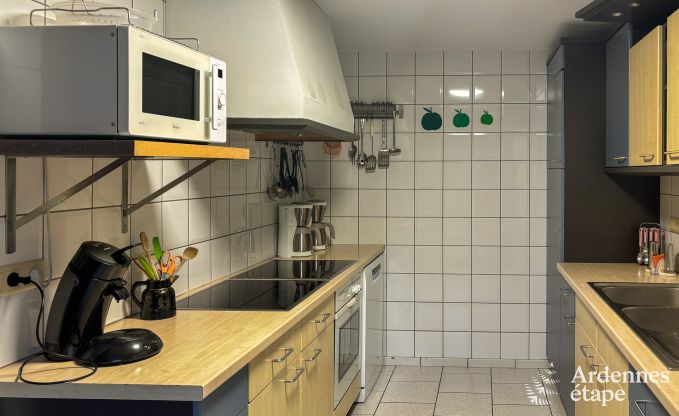 Groot vakantiehuis op de boerderij in Durbuy, 8 slaapkamers, 7 badkamers, priv�tuin, voorzieningen voor gezinnen en fietsers, Ardennen