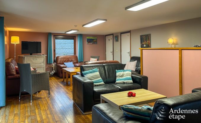 Groot vakantiehuis op de boerderij in Durbuy, 8 slaapkamers, 7 badkamers, priv�tuin, voorzieningen voor gezinnen en fietsers, Ardennen
