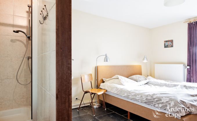 Ruim vakantiehuis in Durbuy: 26 personen, 9 kamers, hart van de Ardennen