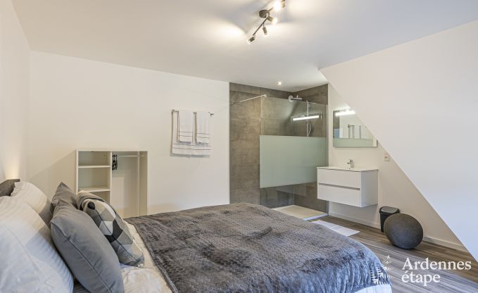 Vakantiehuis in Durbuy voor 14 personen met 5 slaapkamers, 4 badkamers en priv� tuin