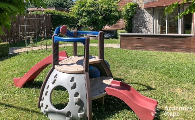 Vakantiehuis in Durbuy voor 13 personen in de Ardennen