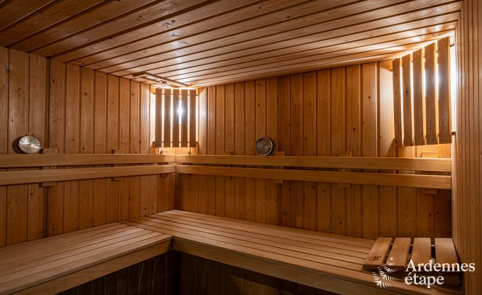 Vakantiehuis in Durbuy, 7 slaapkamers, priv� sauna, speelkamer, 22 personen, tuin, Ardennen