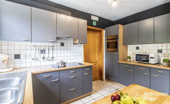 Vakantiehuis in Durbuy voor 22 personen in de Ardennen