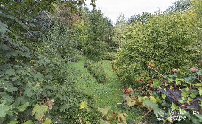 Kasteel in Erez�e voor 12/15 personen in de Ardennen