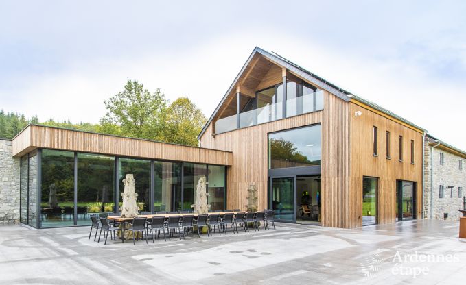 Luxe villa in Erez�e voor 25 personen in de Ardennen