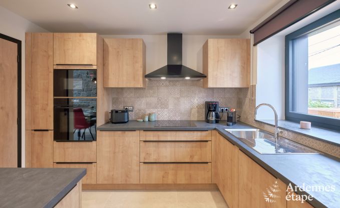 Vakantiehuis in Erez�e voor 4 personen met priv�tuin, terras en priv�bioscoop