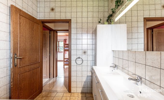 Vakantiehuis in Erezee voor 15 personen in de Ardennen