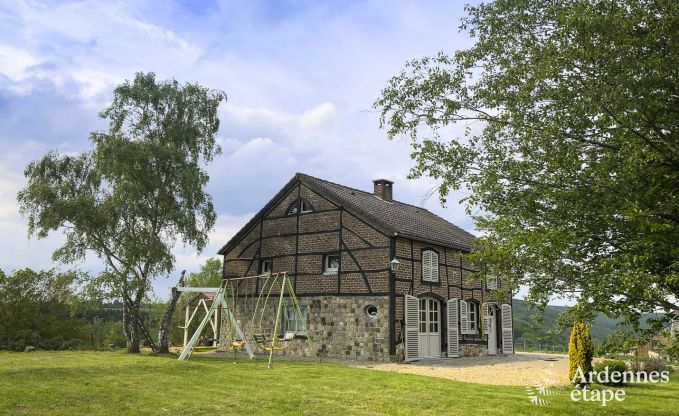 Karaktervol vakantiehuis met tuin voor 6 personen in de Ardennen