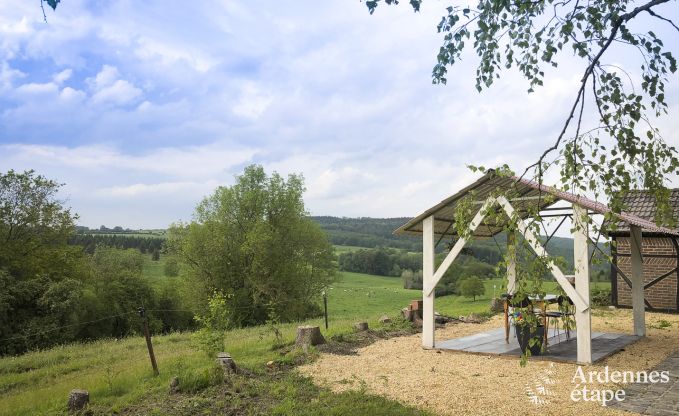 Karaktervol vakantiehuis met tuin voor 6 personen in de Ardennen
