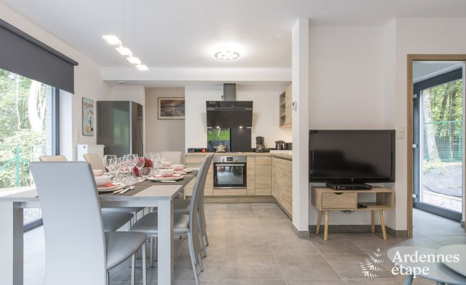 Vrijstaande vakantiewoning in reze voor 4 personen met privtuin, buitensauna en speeltoestellen