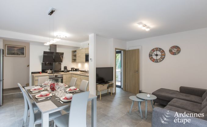 Vrijstaande vakantiewoning in reze voor 4 personen met privtuin, buitensauna en speeltoestellen