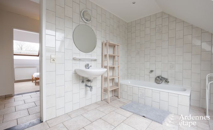 Vakantiehuis in Erez�e voor 20 sportievelingen in de Ardennen