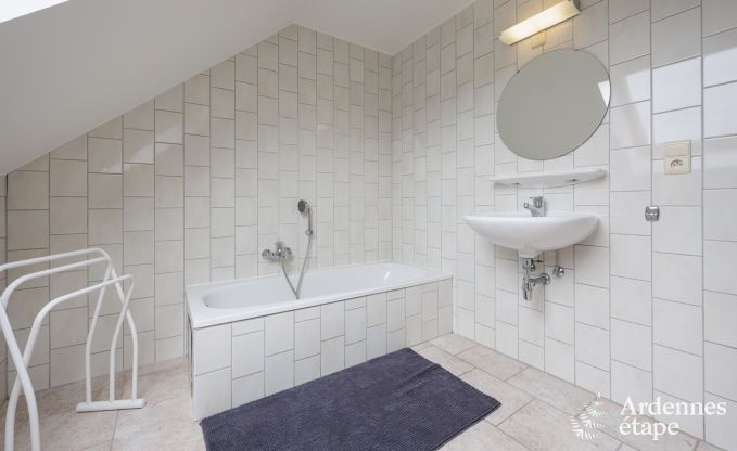 Vakantiehuis in Erez�e voor 20 sportievelingen in de Ardennen