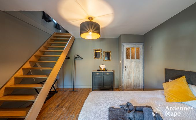 Charmante vakantiewoning voor 6 personen in �rez�e met 3 slaapkamers, priv�terras en houtkachel nabij de rustige Aisne-rivier