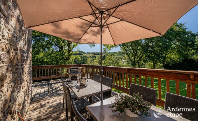 Vakantiehuis met overgedekte jacuzzi in Erez�e voor 16 personen in de Ardennen