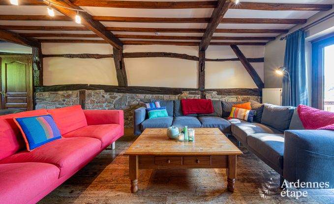 Vakantiehuis met overgedekte jacuzzi in Erez�e voor 16 personen in de Ardennen