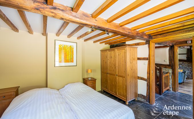 Vakantiehuis met overgedekte jacuzzi in Erez�e voor 16 personen in de Ardennen