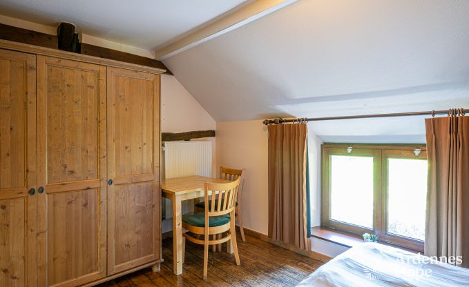 Vakantiehuis met overgedekte jacuzzi in Erez�e voor 16 personen in de Ardennen