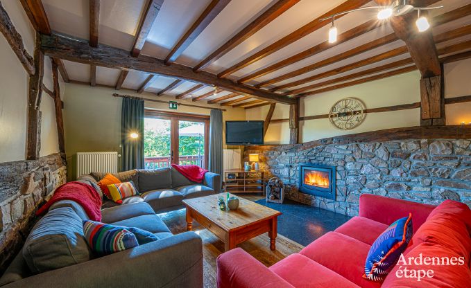 Vakantiehuis met overgedekte jacuzzi in Erez�e voor 16 personen in de Ardennen