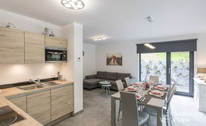 Vrijstaande vakantiewoning in reze voor 4 personen met privtuin, buitensauna en speeltoestellen