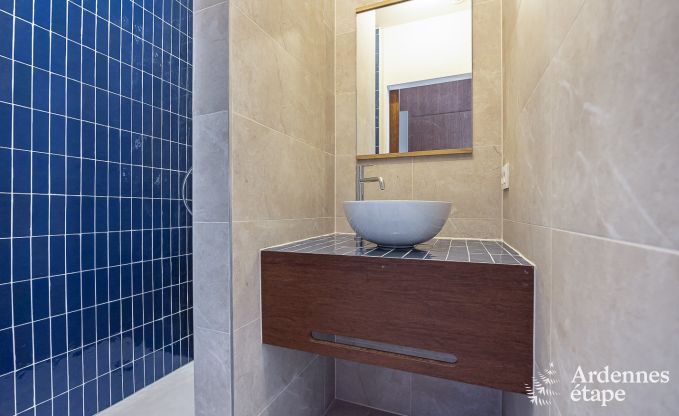 Ruim vakantiehuis in Erez�e met zwembad en fitnessruimte voor 38 sportievelingen