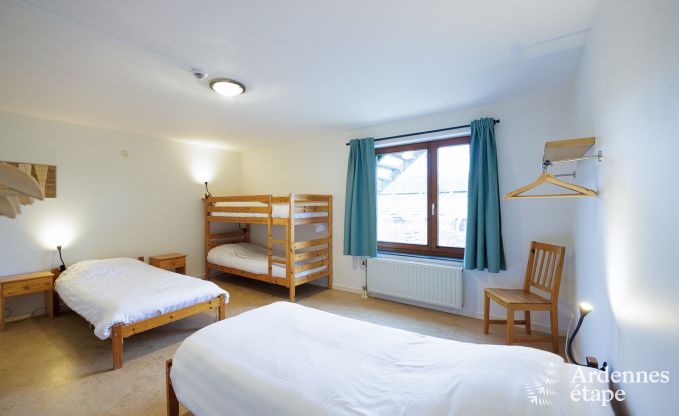 Ruim vakantiehuis in Erez�e met zwembad en fitnessruimte voor 38 sportievelingen