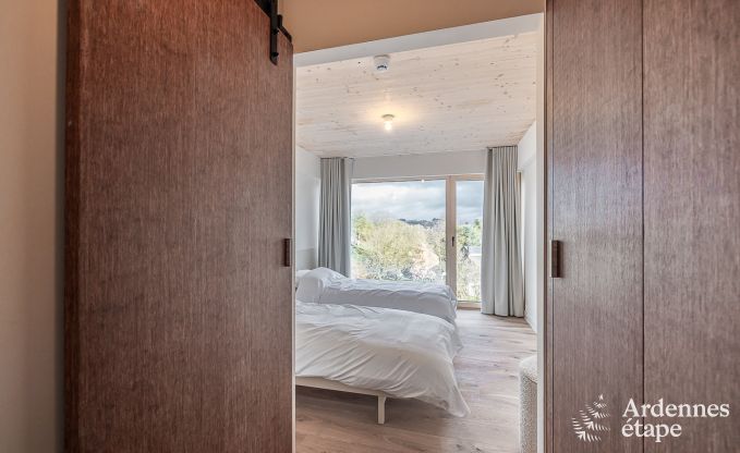 Ruim vakantiehuis in Erez�e met zwembad en fitnessruimte voor 38 sportievelingen