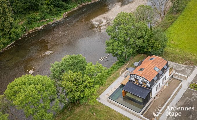 Uitzonderlijke vakantiewoning in Esneux voor 18 personen met 6 slaapkamers, infinity pool en buitenjaccuzi